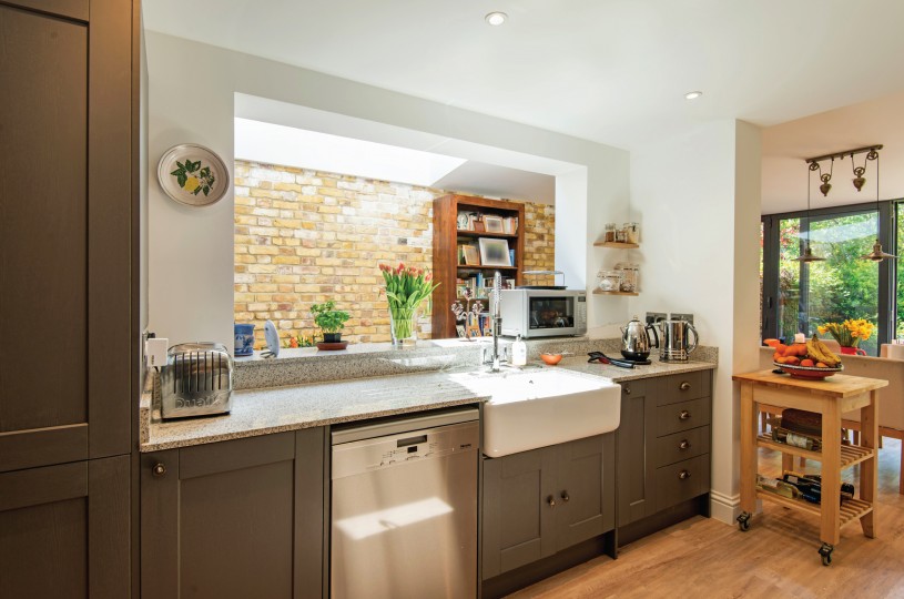 kitchen left
